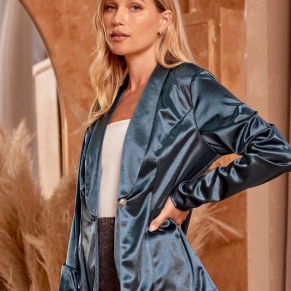 Vici Jackets & Blazers - NEW-LIZZIE SATIN BLAZER - TEAL